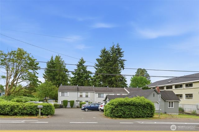 1529 -1529 NE 150th Street, Shoreline, WA 98155