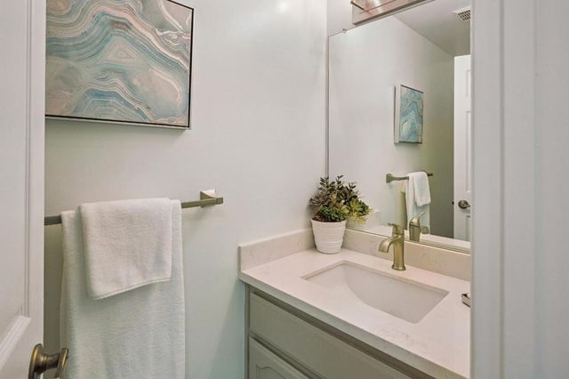 411 Offenbach Place, Sunnyvale, CA 94087
