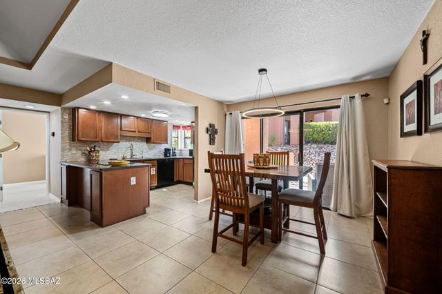 5051 N Sabino Canyon Rd Unit 1142, Tucson, AZ 85750
