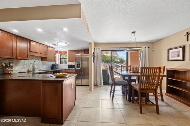 5051 N Sabino Canyon Rd Unit 1142, Tucson, AZ 85750