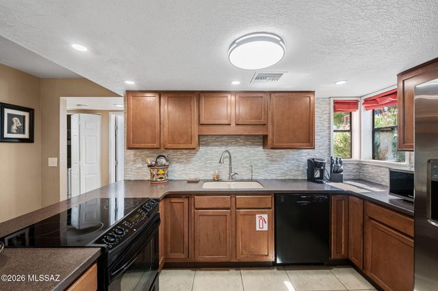 5051 N Sabino Canyon Rd Unit 1142, Tucson, AZ 85750