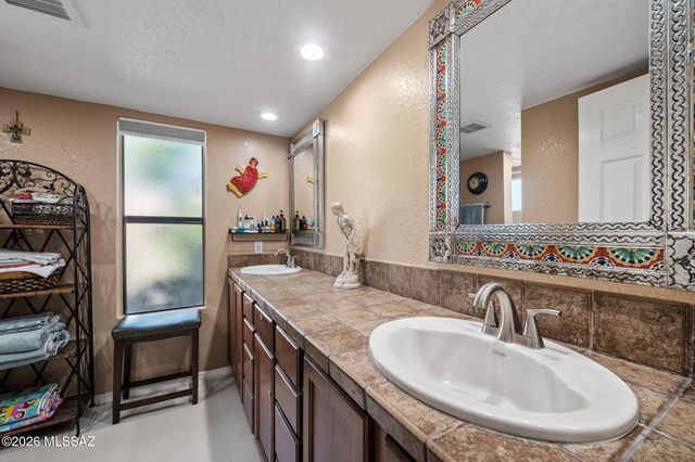 5051 N Sabino Canyon Rd Unit 1142, Tucson, AZ 85750