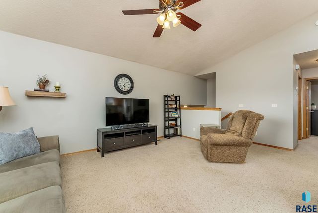 3901 S Stanford Ave Avenue, Sioux Falls, SD 57106