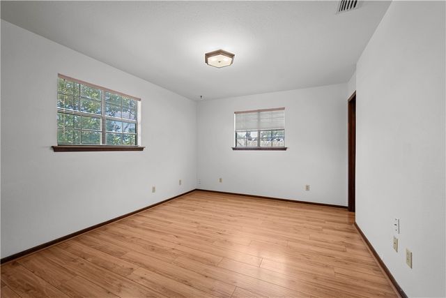 606 N Seventh St, Fulton, TX 78358