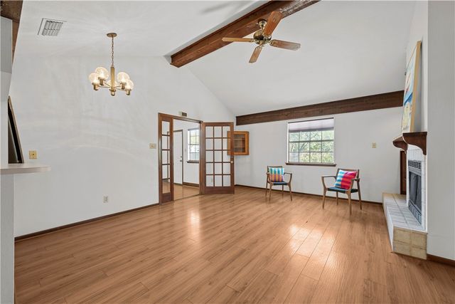 606 N Seventh St, Fulton, TX 78358