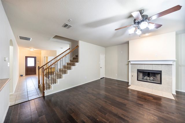 5701 Quicksilver Drive, Mckinney, TX 75070