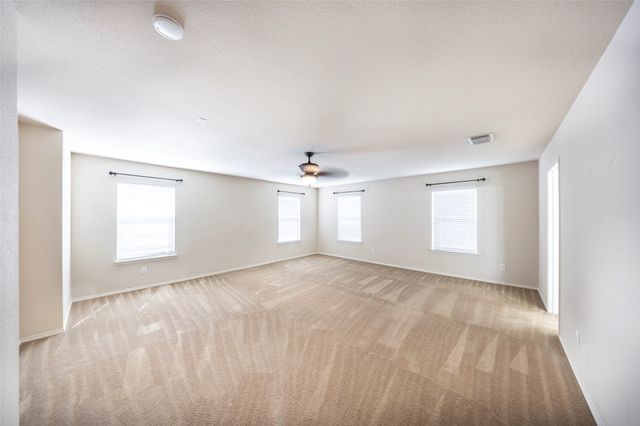 5701 Quicksilver Drive, Mckinney, TX 75070