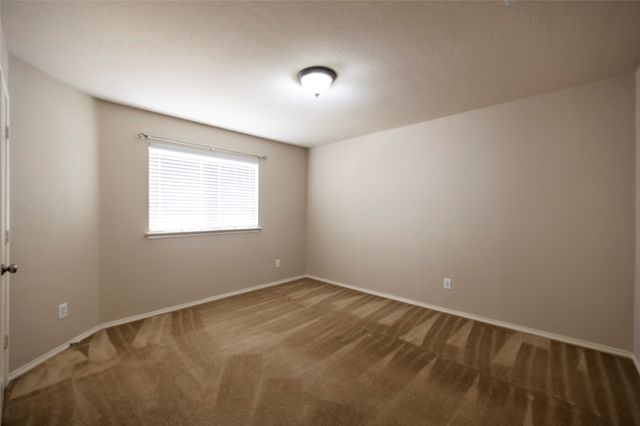 5701 Quicksilver Drive, Mckinney, TX 75070