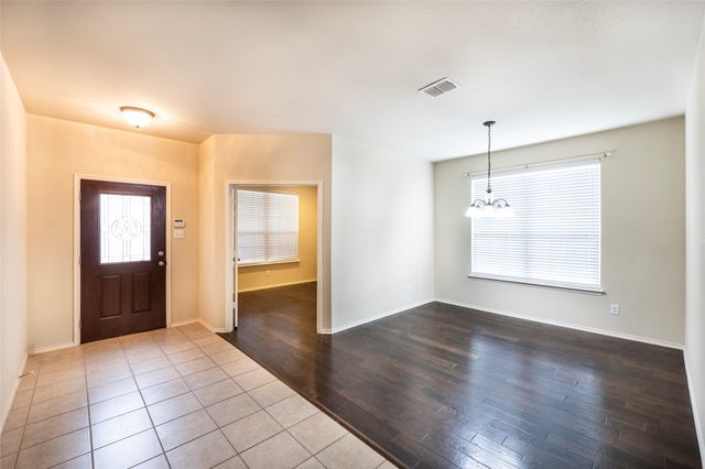 5701 Quicksilver Drive, Mckinney, TX 75070