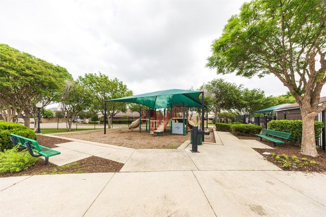 5701 Quicksilver Drive, Mckinney, TX 75070