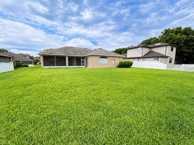 1341 SALMONBERRY STREET, Wesley Chapel, FL 33543