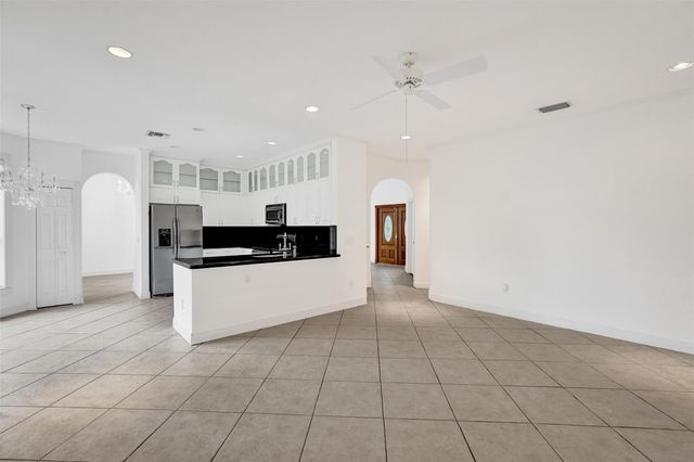 10902 Tamoron Lane, Boca Raton, FL 33498