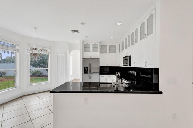 10902 Tamoron Lane, Boca Raton, FL 33498
