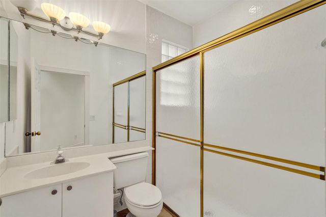 10902 Tamoron Lane, Boca Raton, FL 33498