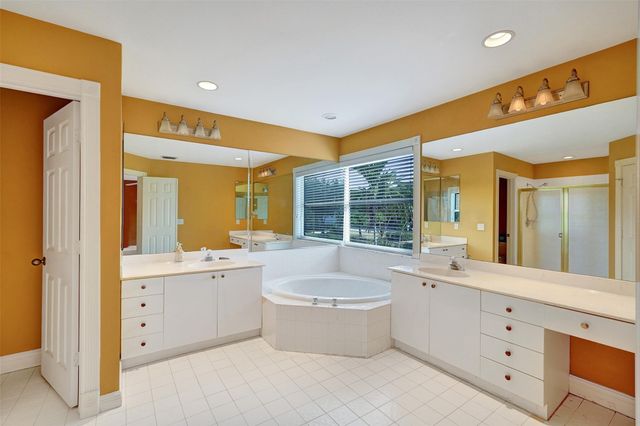 10902 Tamoron Lane, Boca Raton, FL 33498