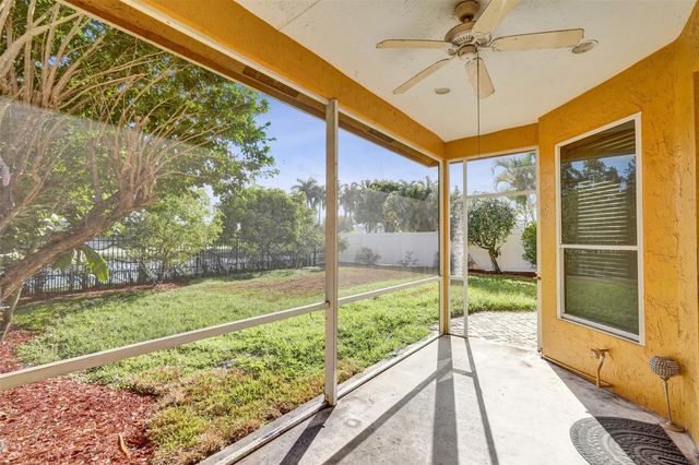 10902 Tamoron Lane, Boca Raton, FL 33498