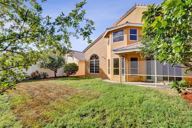10902 Tamoron Lane, Boca Raton, FL 33498