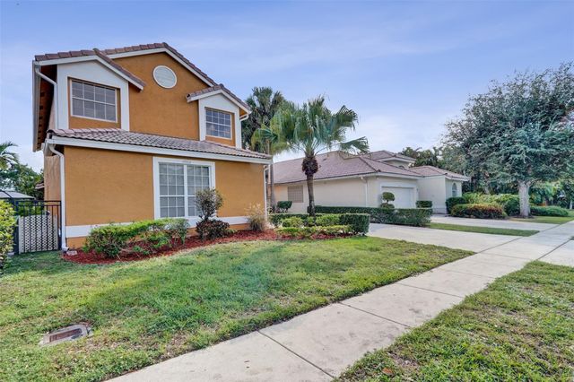 10902 Tamoron Lane, Boca Raton, FL 33498