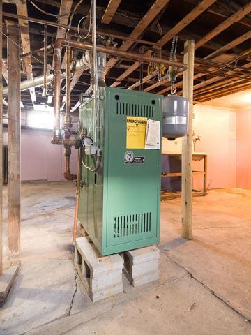 1206 James Avenue, Albert Lea, MN 56007