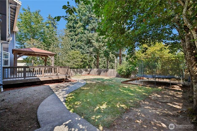 15816 84th Avenue NE, Kenmore, WA 98028