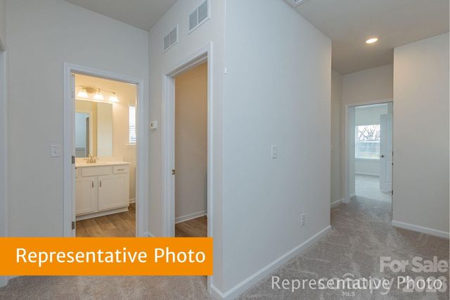 5422 Porterhouse Way 9A, Charlotte, NC 28215