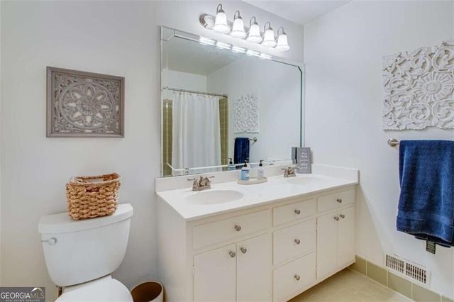 1376 Burns Drive, Gainesville, GA 30501