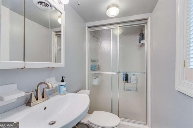 1376 Burns Drive, Gainesville, GA 30501