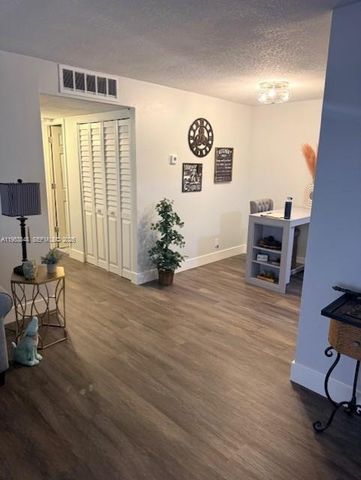 2850 NE 14th St Cswy 110B, Pompano Beach, FL 33062