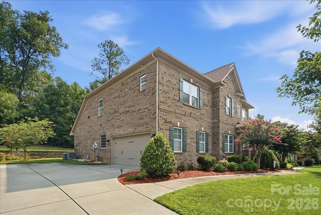 2666 Stonewood View, Kannapolis, NC 28081