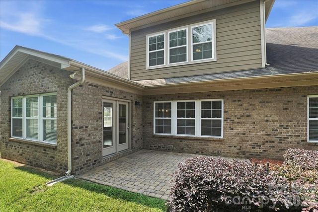 2666 Stonewood View, Kannapolis, NC 28081