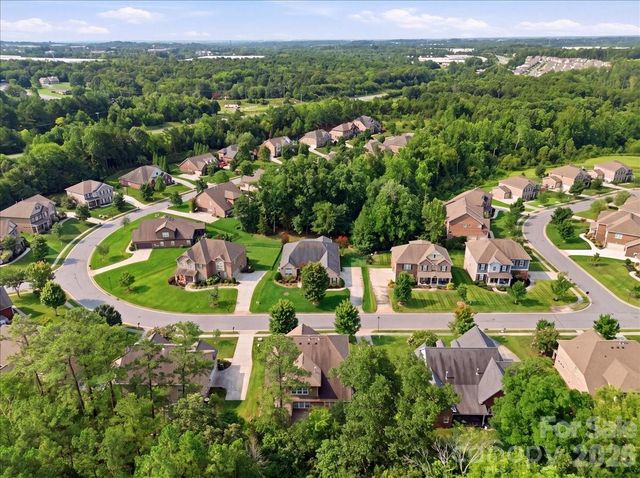 2666 Stonewood View, Kannapolis, NC 28081