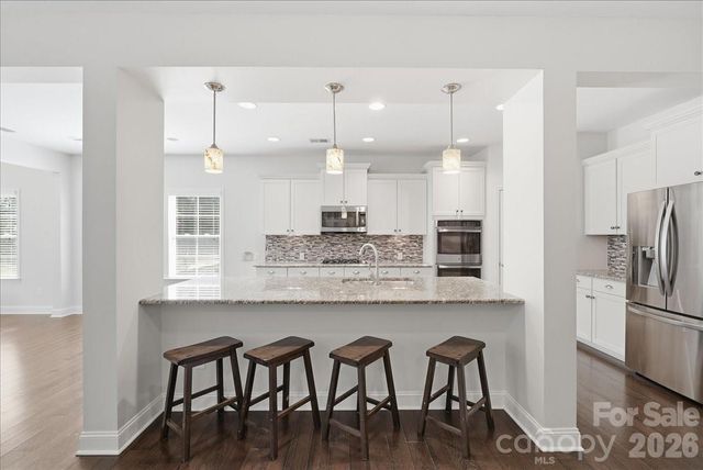 2666 Stonewood View, Kannapolis, NC 28081