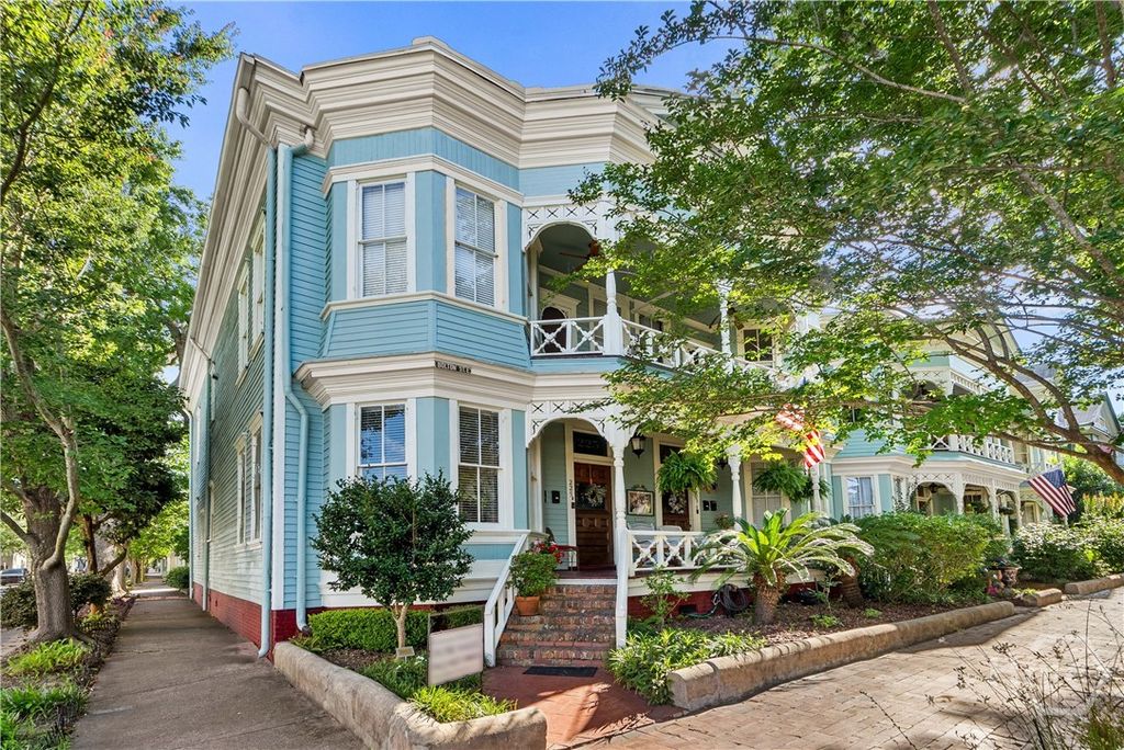 225 E Bolton Street E A, Savannah, GA 31401