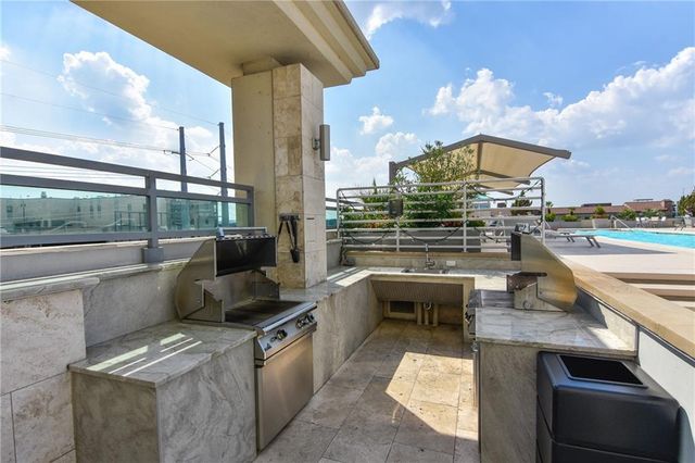 300 Bowie ST 1102, Austin, TX 78703