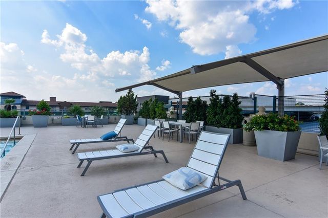 300 Bowie ST 1102, Austin, TX 78703