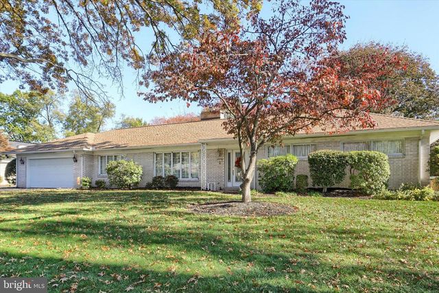 864 HILLTOP RD, Lemoyne, PA 17043