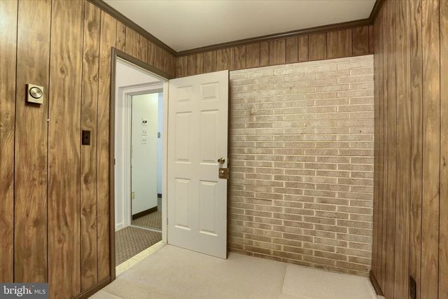 864 HILLTOP RD, Lemoyne, PA 17043