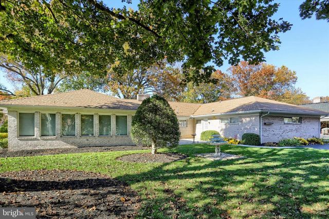 864 HILLTOP RD, Lemoyne, PA 17043