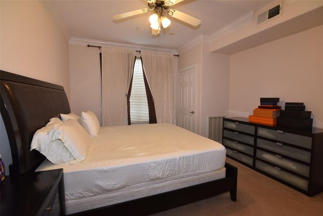 6611 W Sam Houston Parkway S 1E, Houston, TX 77072