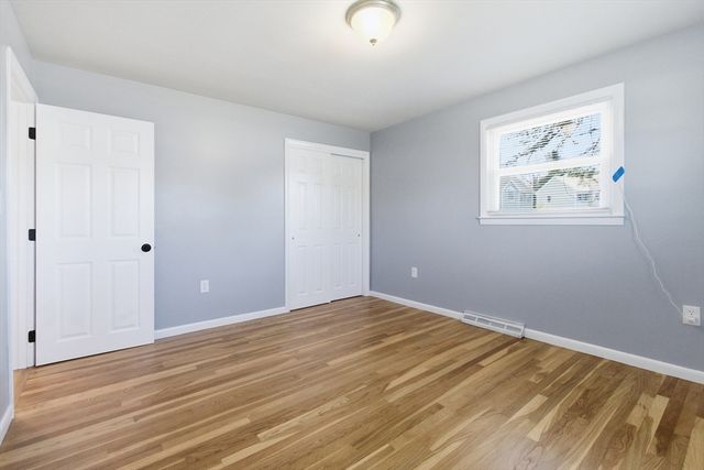 671 Nashua Rd, Dracut, MA 01826