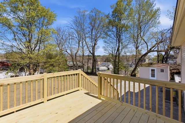 671 Nashua Rd, Dracut, MA 01826