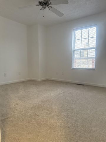 5681 Mango Lane, 102D, Hilliard, OH 43026