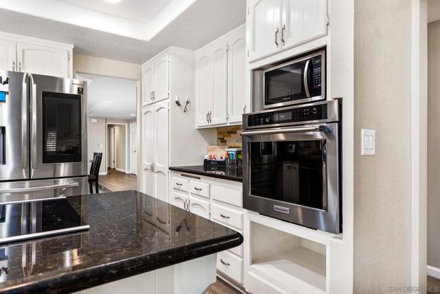 16614 Wikiup Rd, Ramona, CA 92065