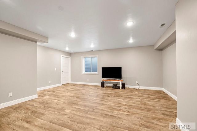 3779 N Yates Ave, Idaho Falls, ID 83401