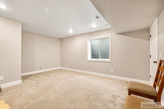 3779 N Yates Ave, Idaho Falls, ID 83401