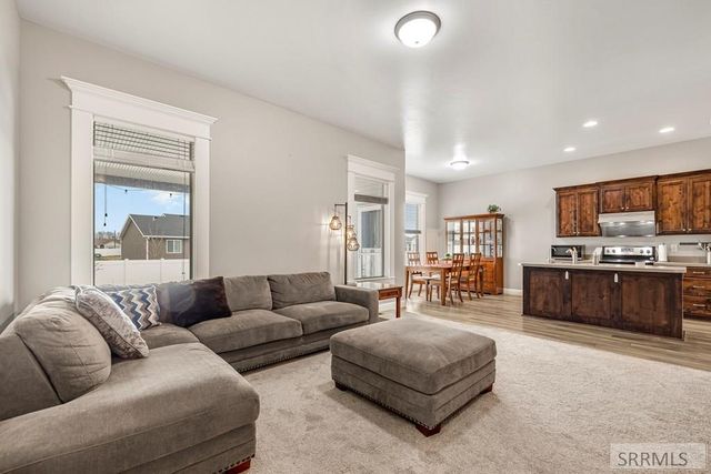 3779 N Yates Ave, Idaho Falls, ID 83401