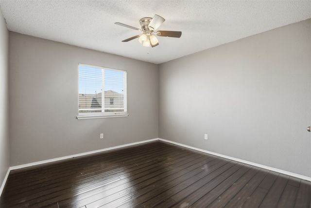 600 Prairie Gulch Drive, Fort Worth, TX 76140