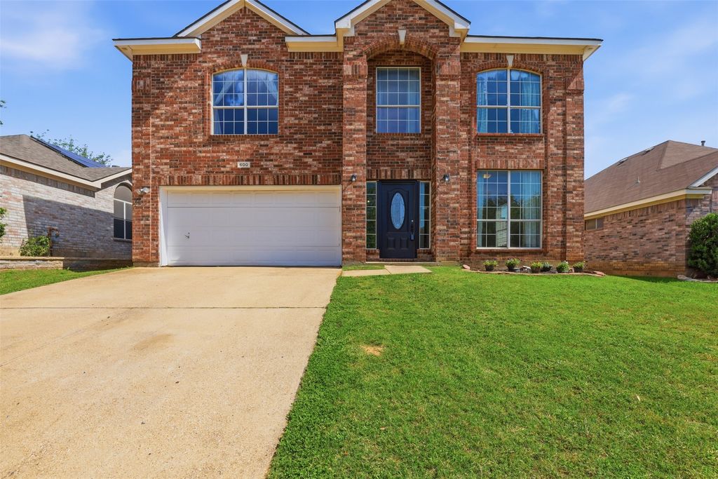 600 Prairie Gulch Drive, Fort Worth, TX 76140