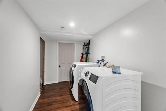 419 Wallace Avenue, Kansas City, MO 64125