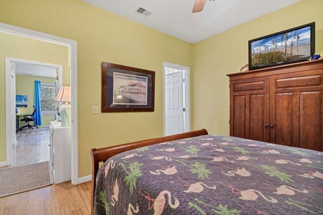 7 Gun Bluff Road, Edisto Island, SC 29438